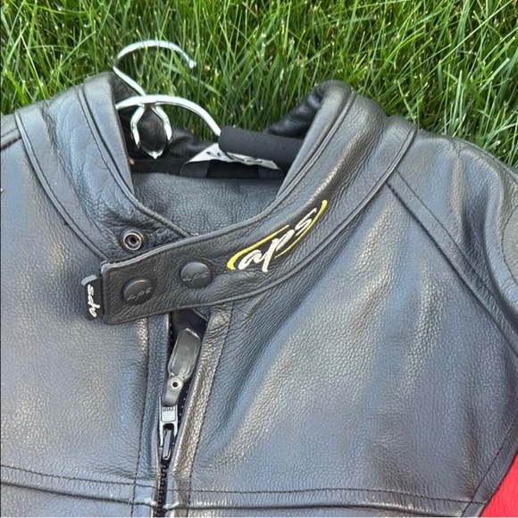 Alpinestars Black and Red Motorcycle Jacket. - Picture 4 of 9